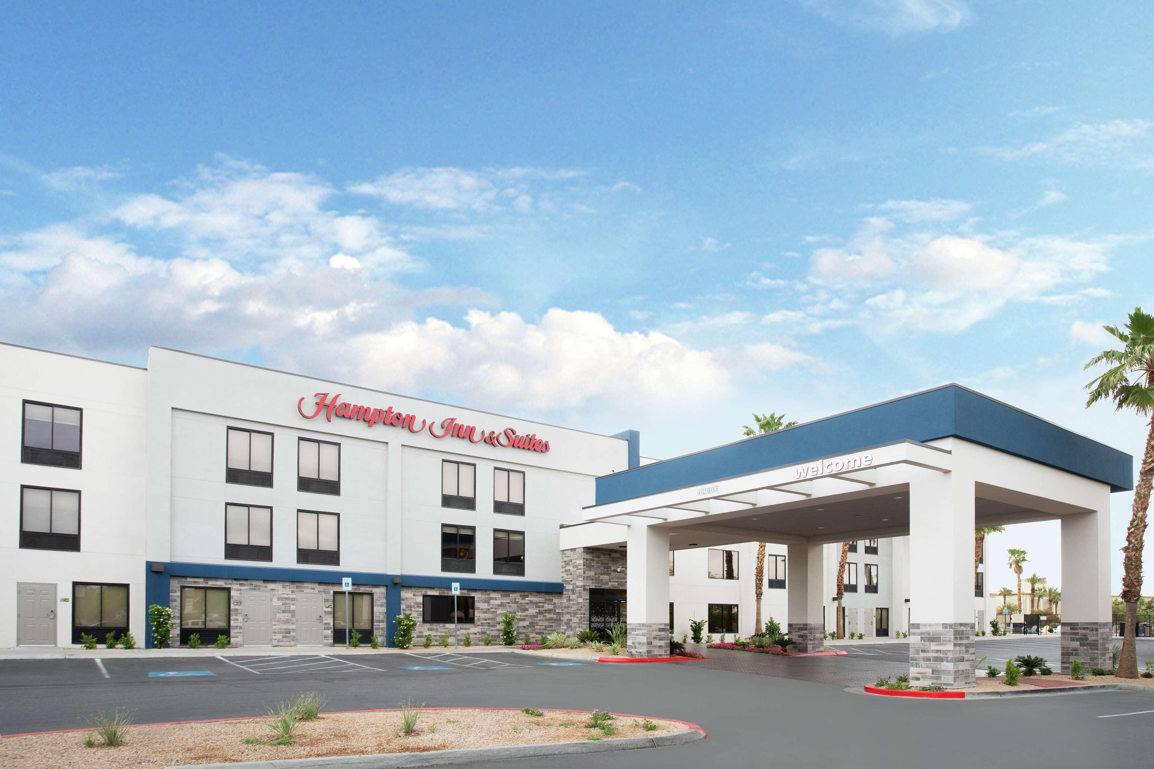 Hampton Inn & Suites Las Vegas-Henderson Exterior photo