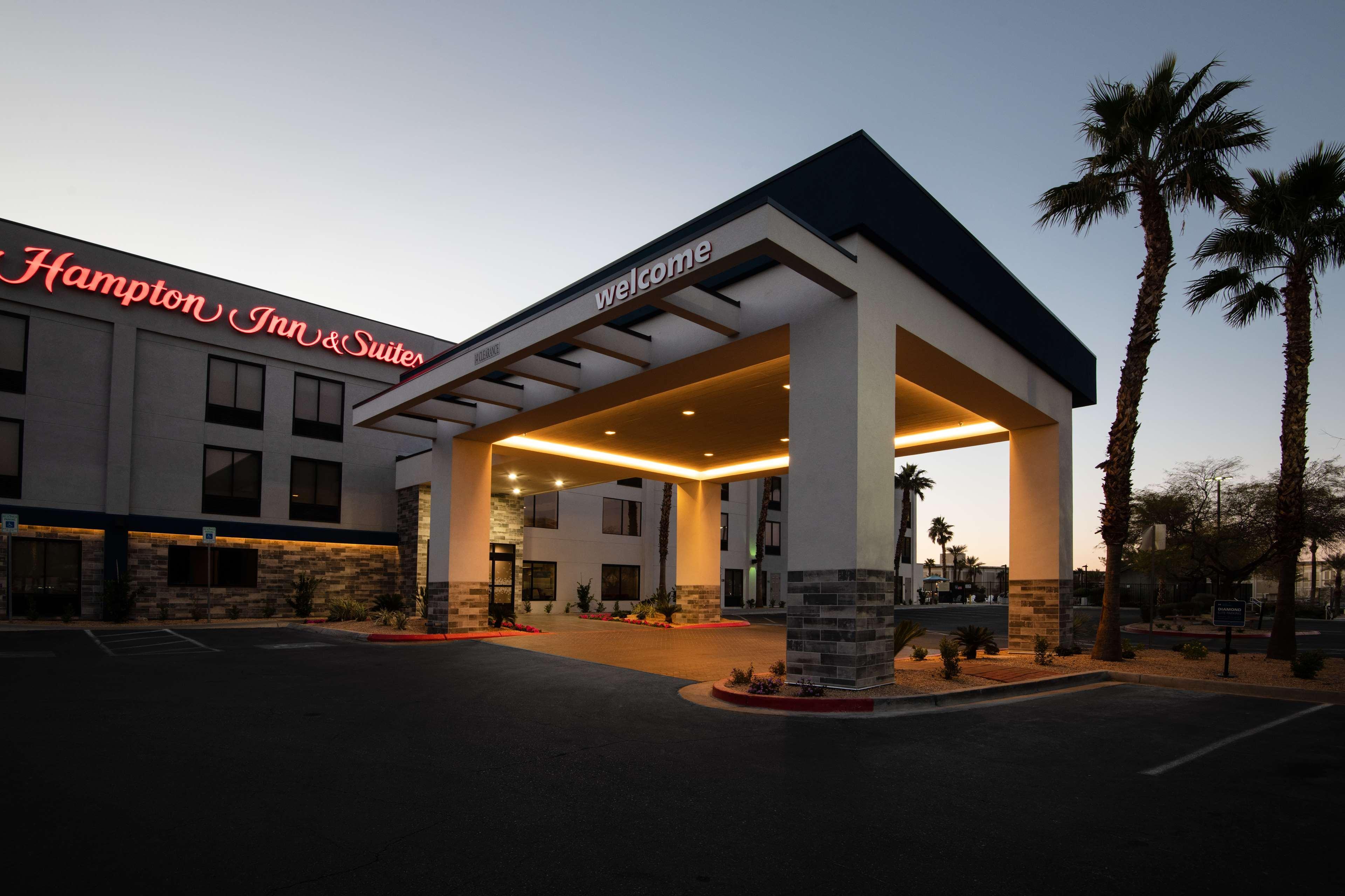 Hampton Inn & Suites Las Vegas-Henderson Exterior photo