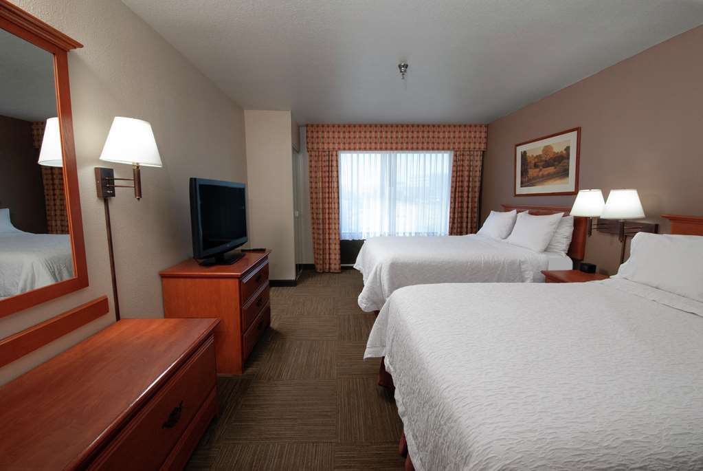 Hampton Inn & Suites Las Vegas-Henderson Room photo